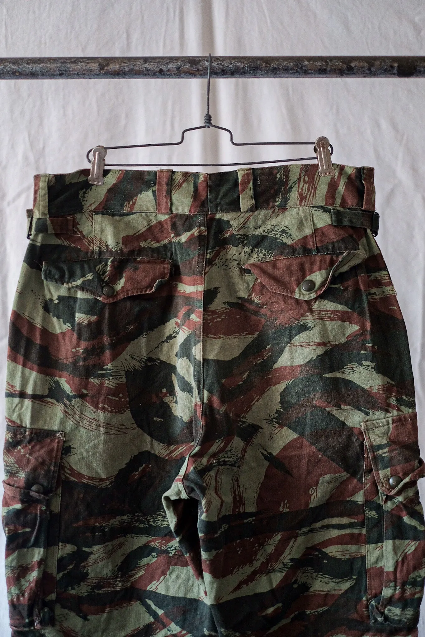 [~ 60's] Army Lézard Camo Camo Paratrooper Taille de pantalons.33