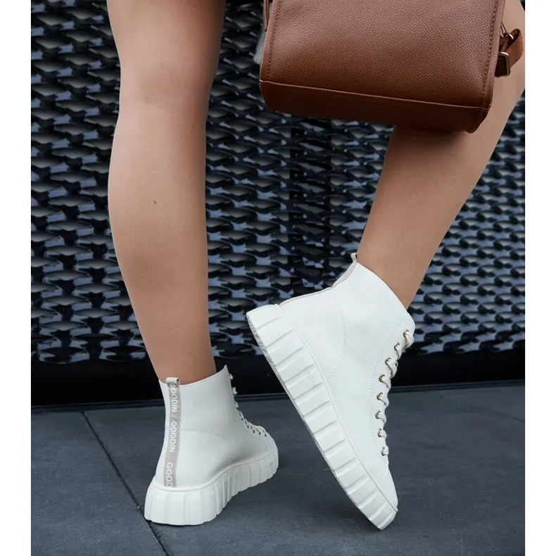 Baskets longues en cuir beiges