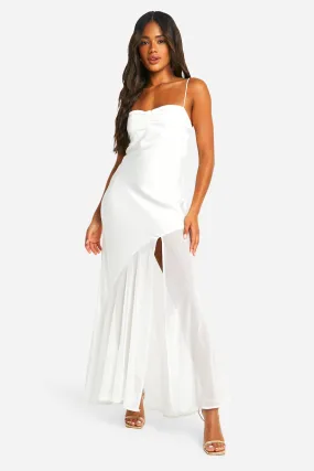 Robe longue satinée et en mousseline de soie